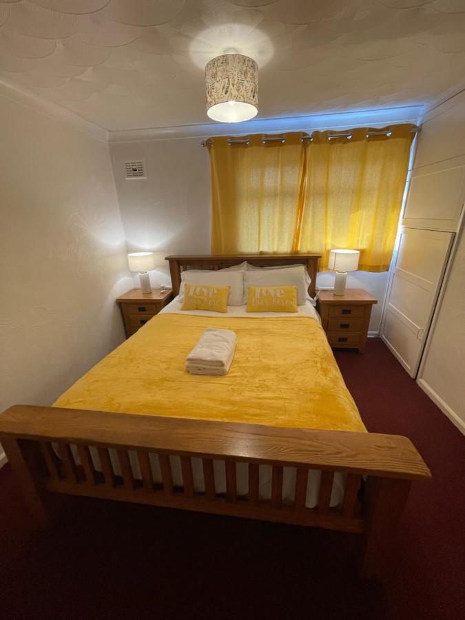 Holiday Home Cardiff City Sleeps 7 Luaran gambar