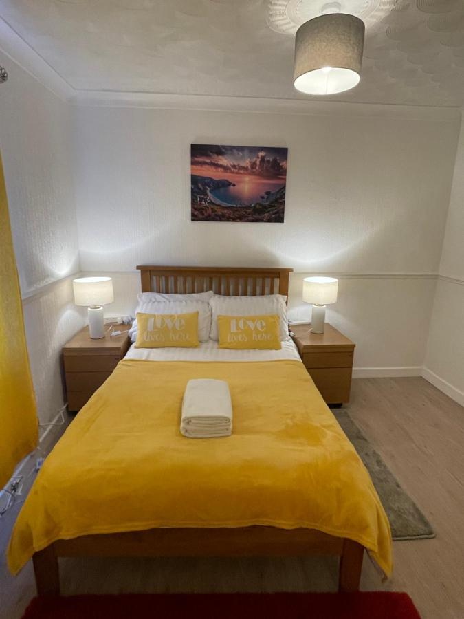Holiday Home Cardiff City Sleeps 7 Luaran gambar