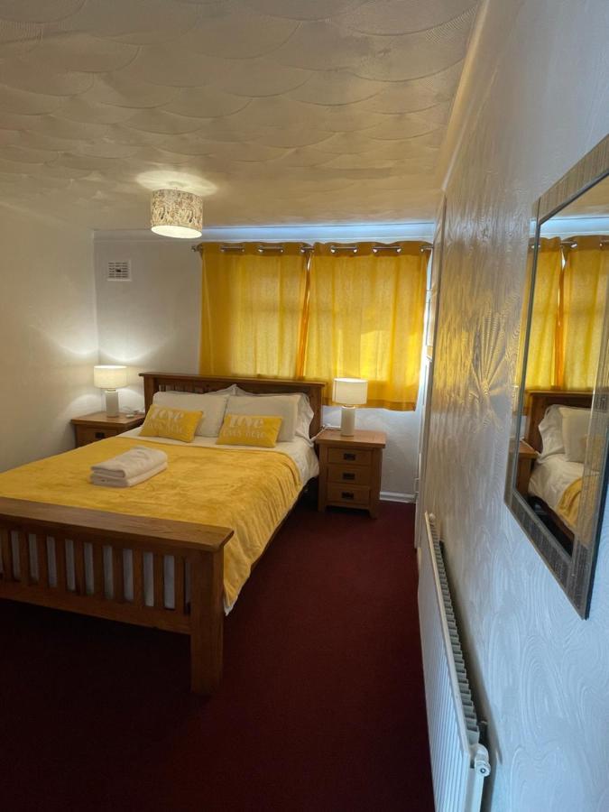 Holiday Home Cardiff City Sleeps 7 Luaran gambar